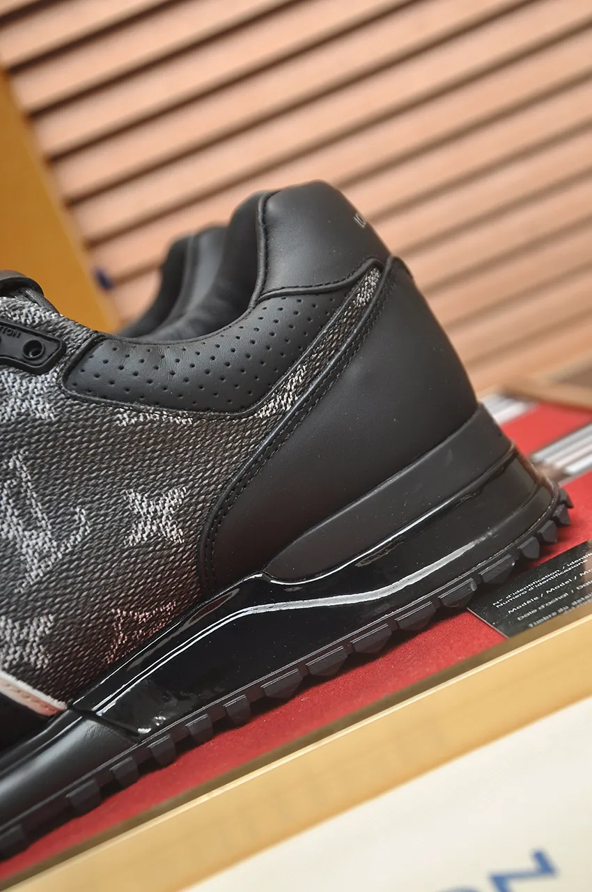 Men's men's shoes 💰720💶[LOUIS VUITTON] (original order) new style 🍀LV Louis Vuitton * - top version of LV classic trendy shoes! Made of imported original cowhide, water-dyed cowhide lining, and original wear-resistant rubber outsole! High quality products! Code number 38-45 (45 customized)